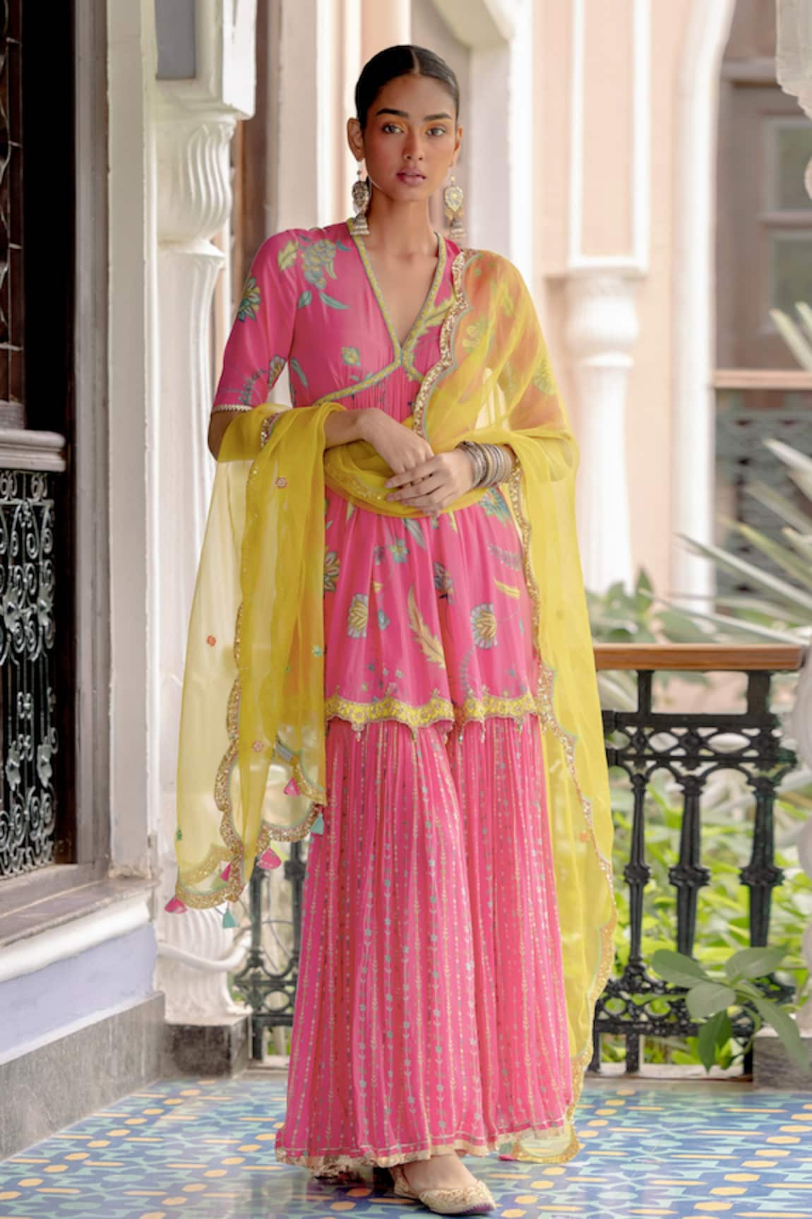 Rajiramniq Fariba Floral Bloom Print Kurta Set