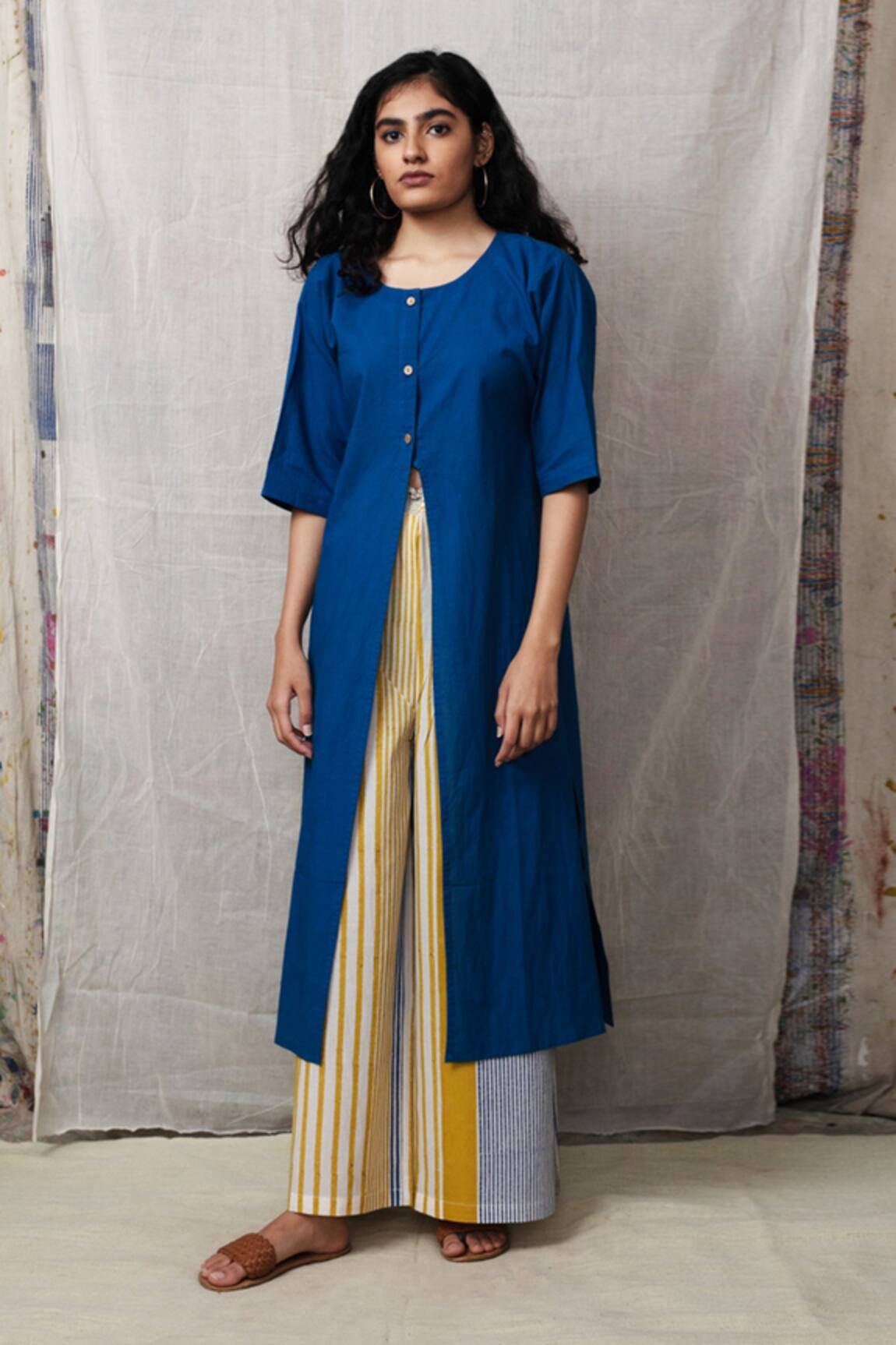 Banana Labs Round Neck Kurta & Flared Pant Set 