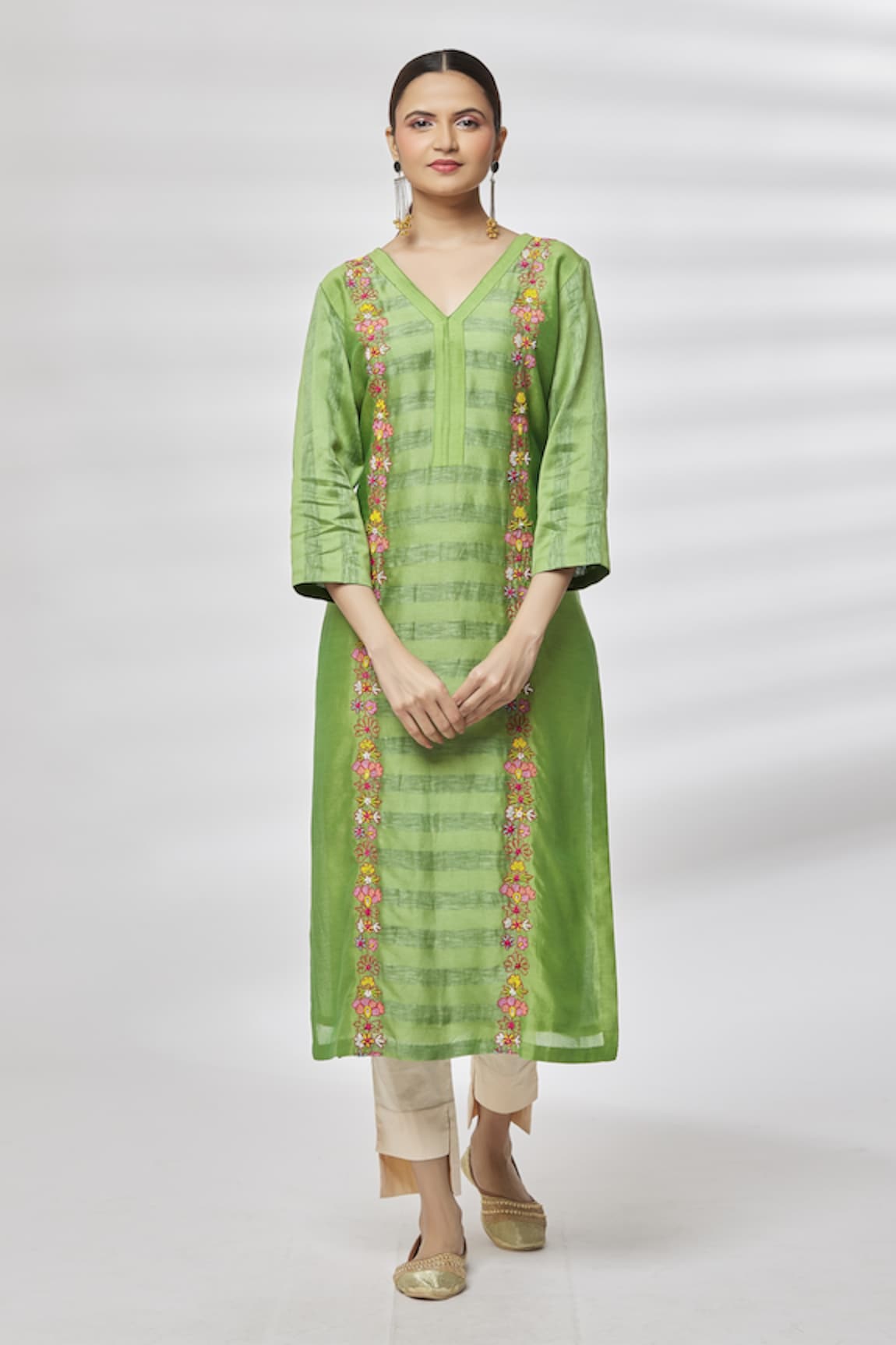 Kasturi Tikmani Chanderi Straight Kurta 