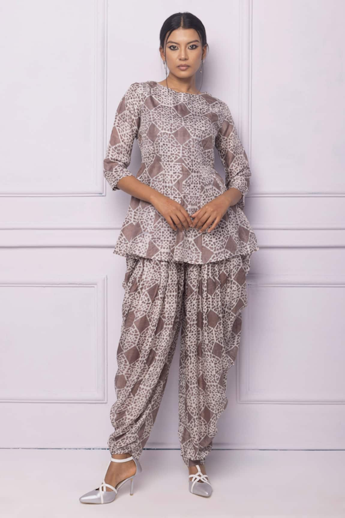 Ek Katha Batik Print Kali Kurta & Dhoti Pant Set