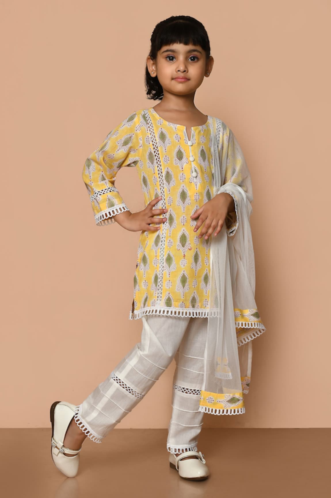 Pankhuri by Priyanka Leaf Hand Block Print Kurta Set