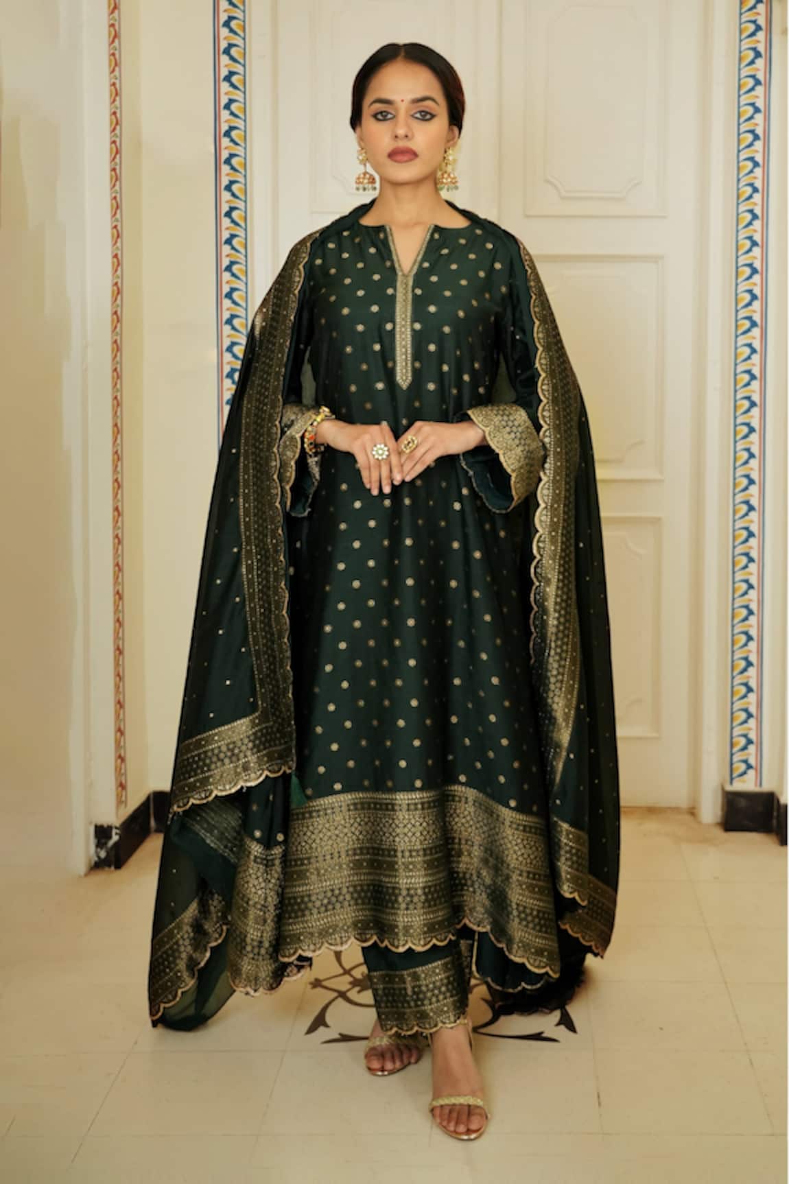 Safaa The Rizwana Flower Woven Kurta Set 