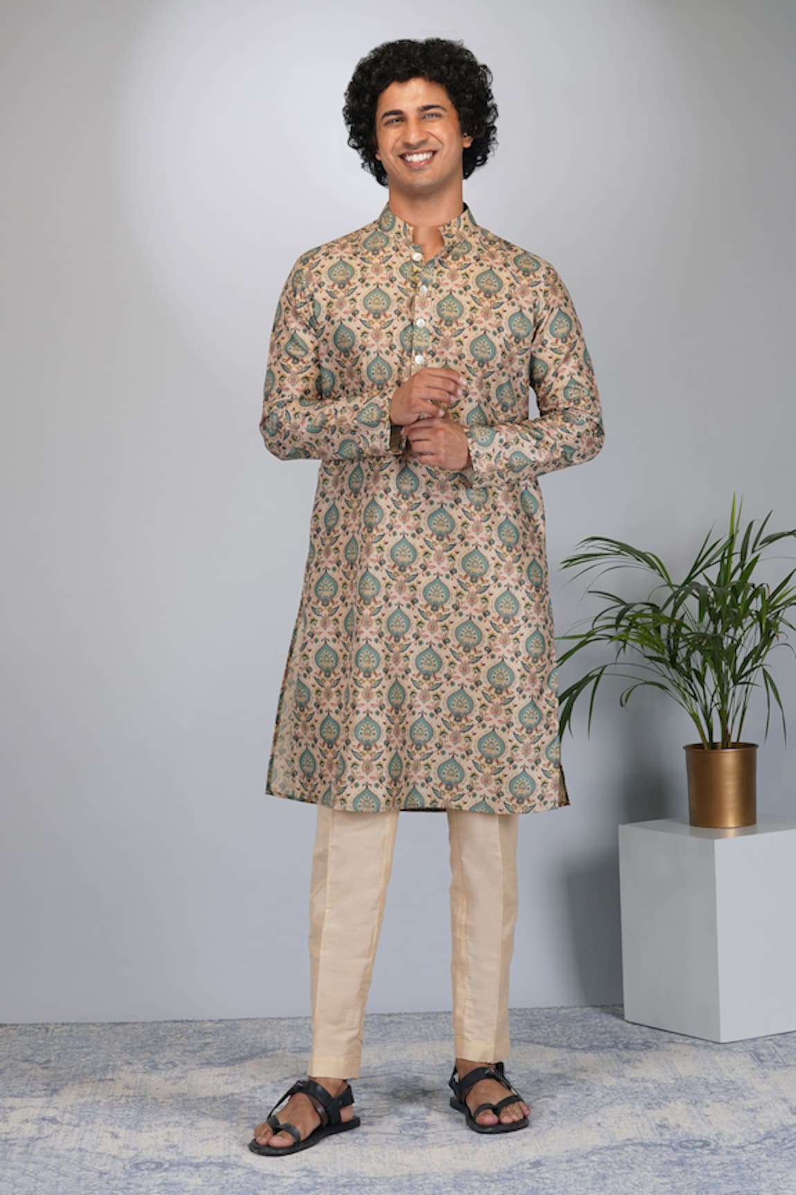 Eleven Brothers Mughal Bagh Print Kurta & Pant Set