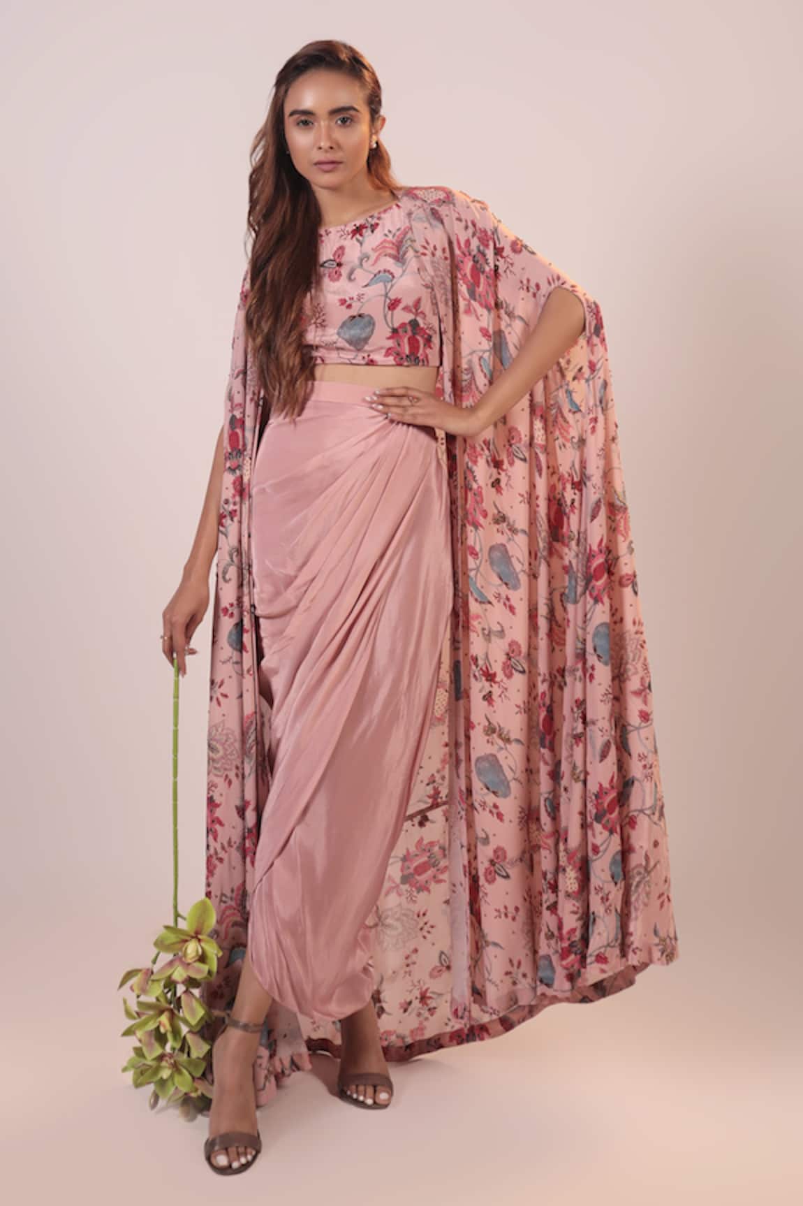 Label Shristi Chetani Floral Pattern Cape Skirt Set 