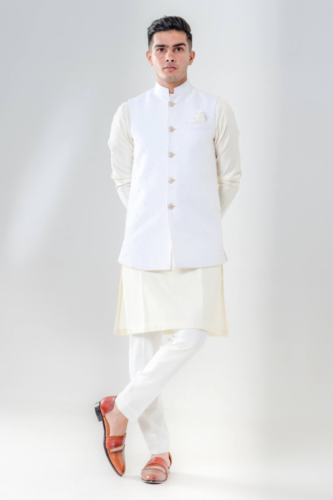 Amrit Dawani Ivory French Knot Bundi Kurta Set