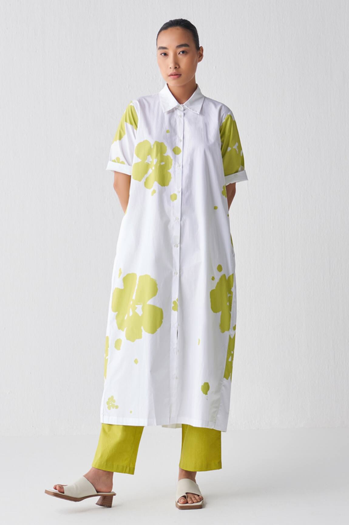 Three Back Pleated Floral Pattern Dress