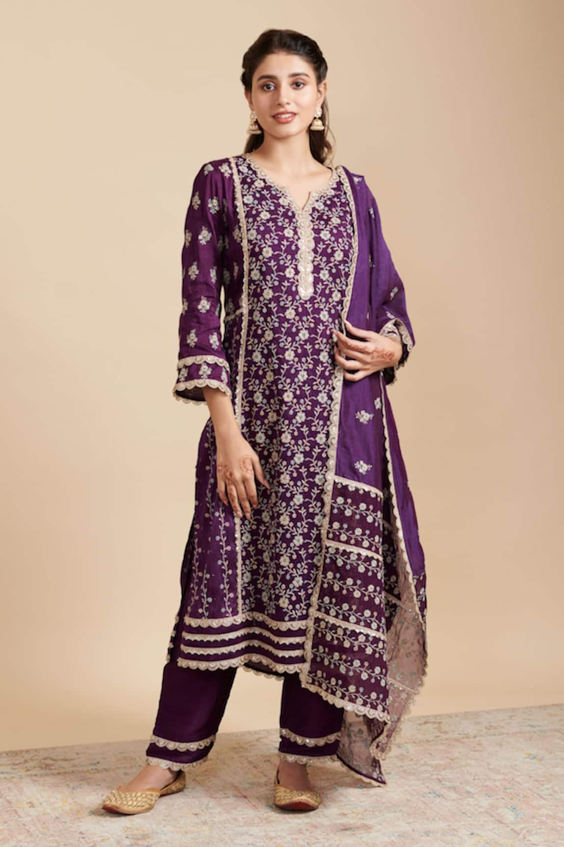 Mulmul Flower Vine Embroidered Kurta Set