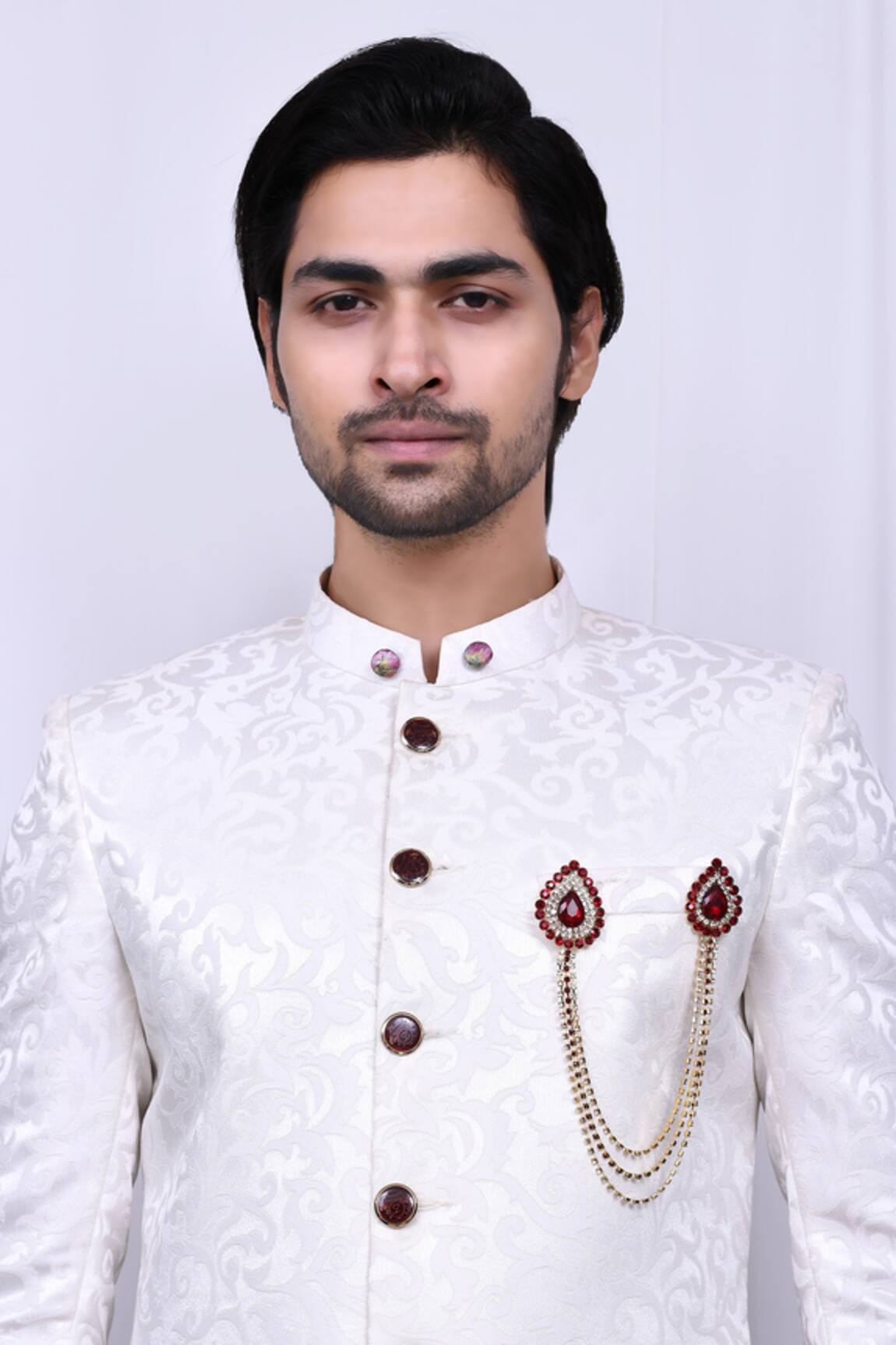 Nazaakat by Samara Singh Embellished Chain Detailing Brooch