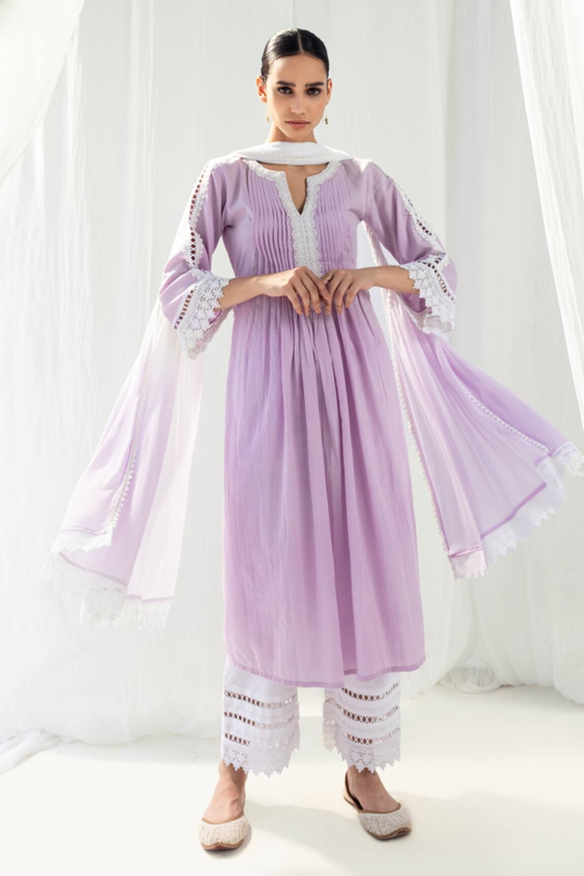 Roze Iris Front Pleated Kurta Set