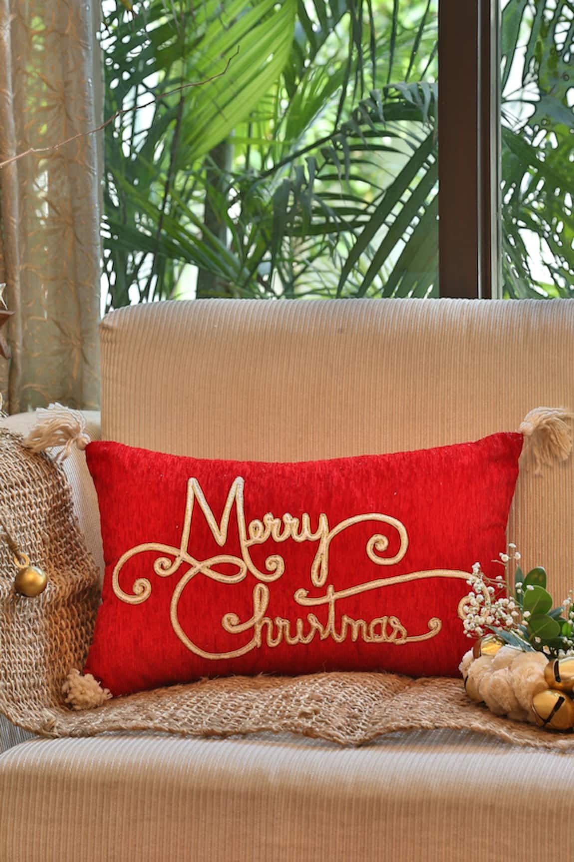 Amoliconcepts Merry Christmas Embroidered Cushion Cover