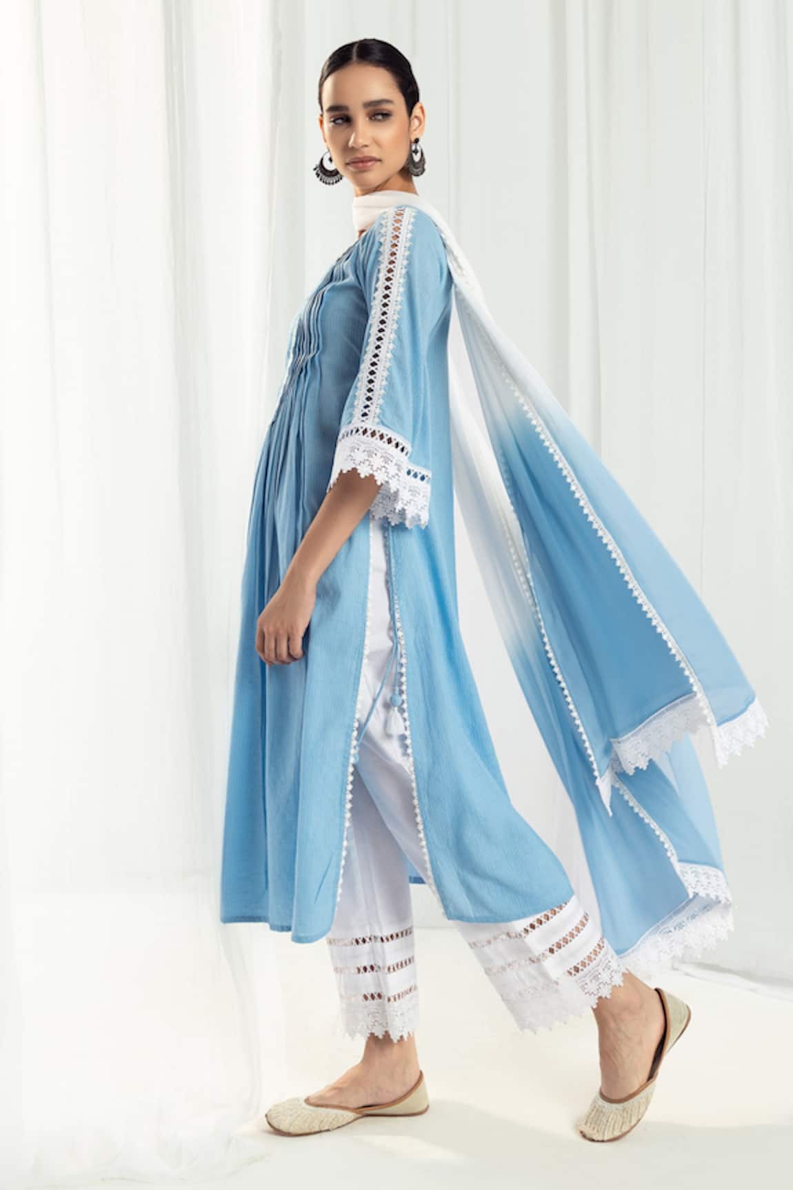 Roze Iris Pintucked Yoke Kurta Set