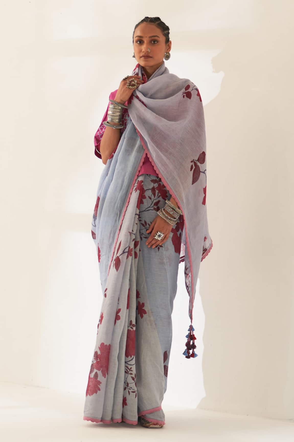 Kasturi Kundal Chameli Pure Linen Handloom Saree With Unstitched Blouse