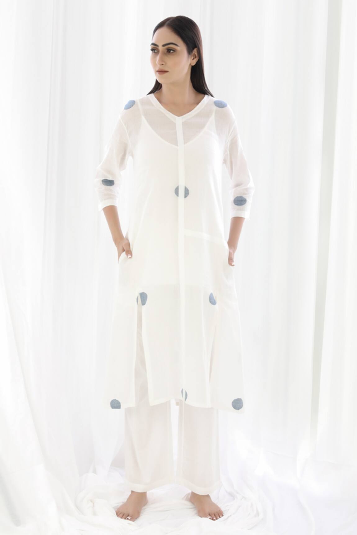 Khat White Polka Pattern Tunic & Pant Set 
