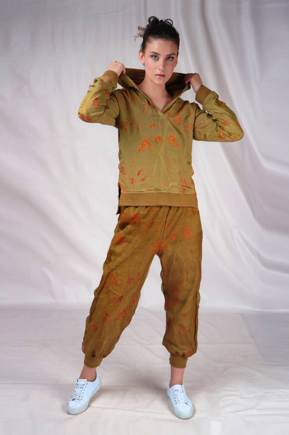 Seesa Floral Print Sweatpant