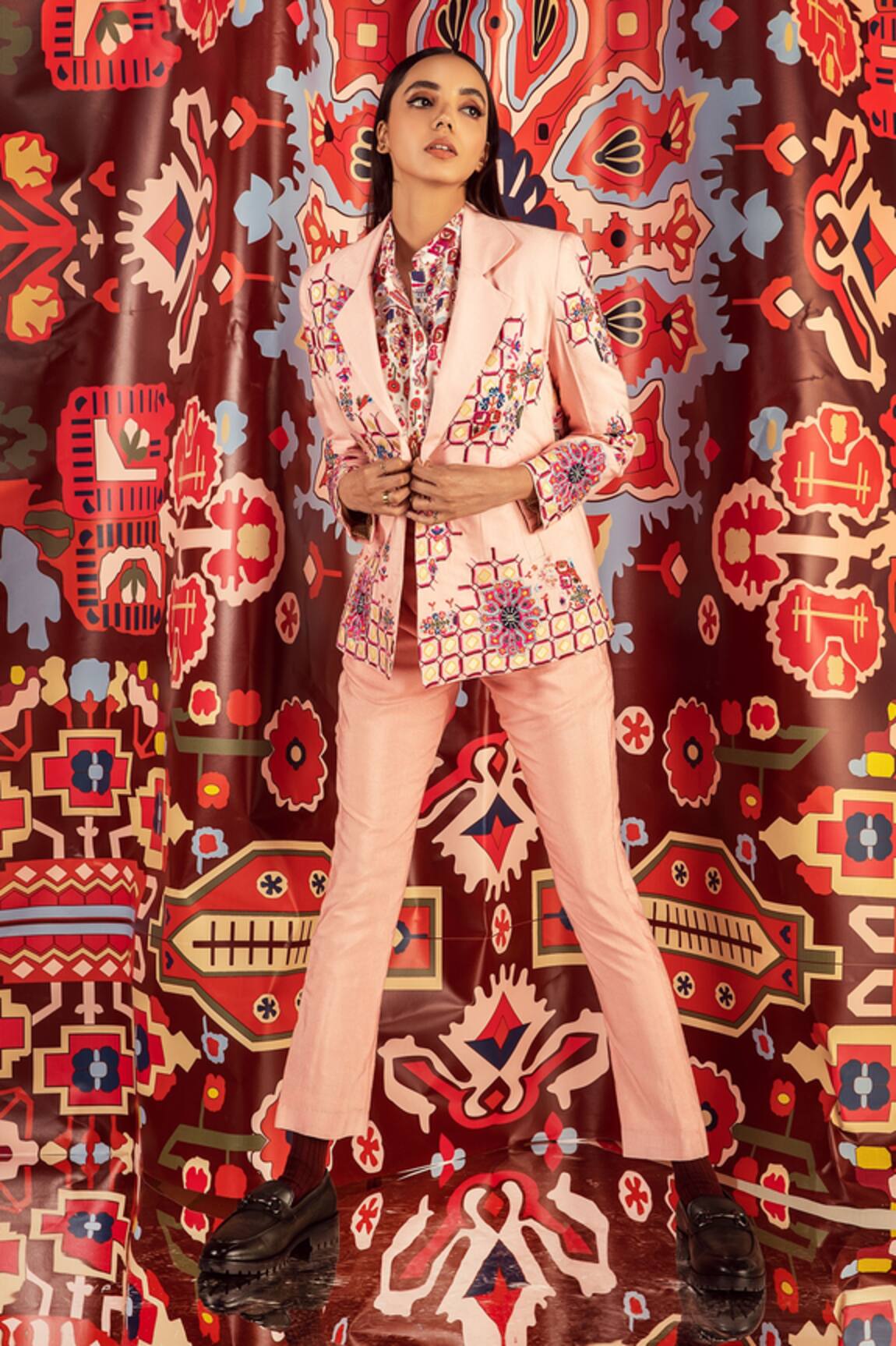 Betrue Embroidered Cotton Silk Blazer