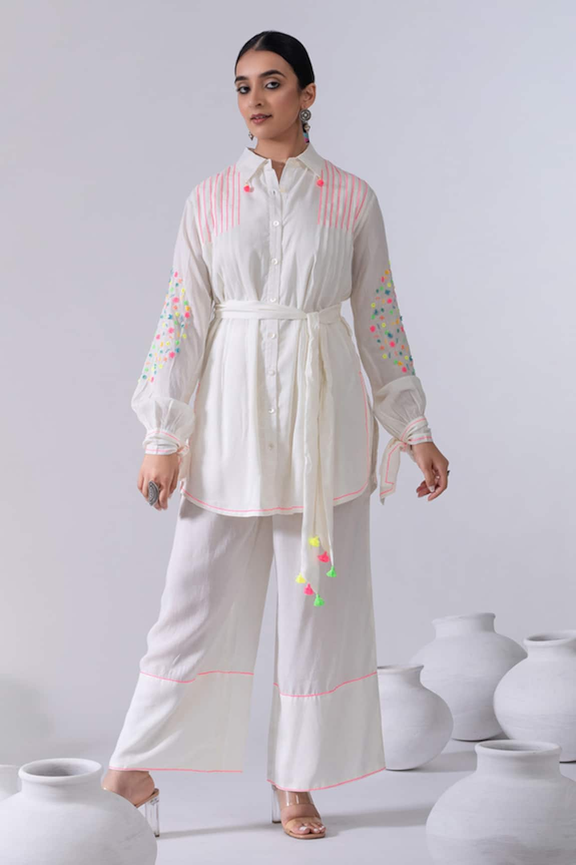 Kacha Tanka Thread Embroidered Kurta With Palazzo