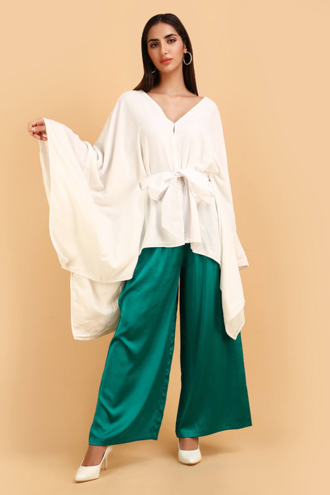 Label Ivish White Kimono Jacket & Green Trouser Set 