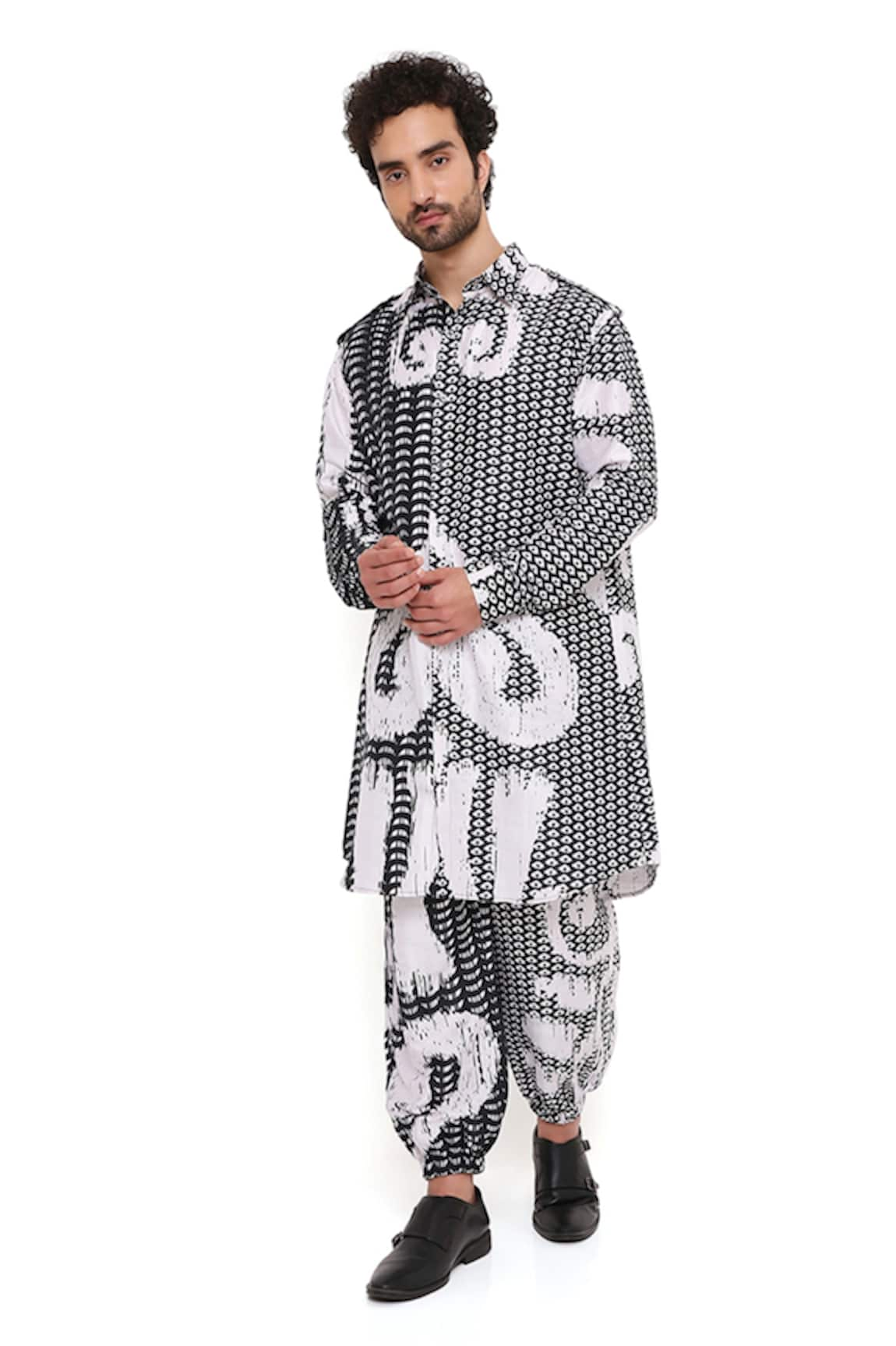 PS Men by Payal Singhal Uzbek Print Pathani Kurta & Joggers Set 