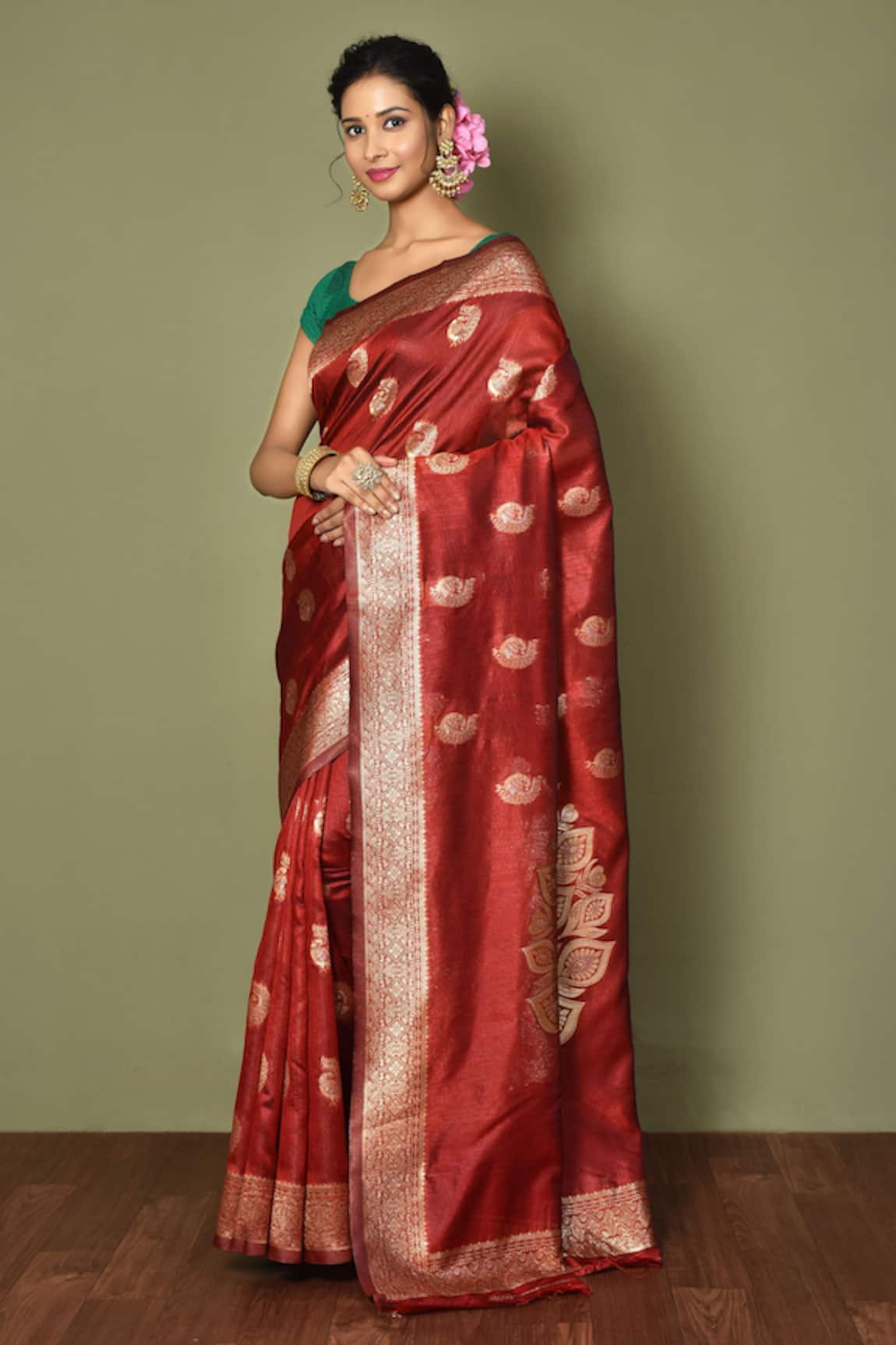 Samyukta Singhania Woven Peacock Pattern Saree With Running Blouse