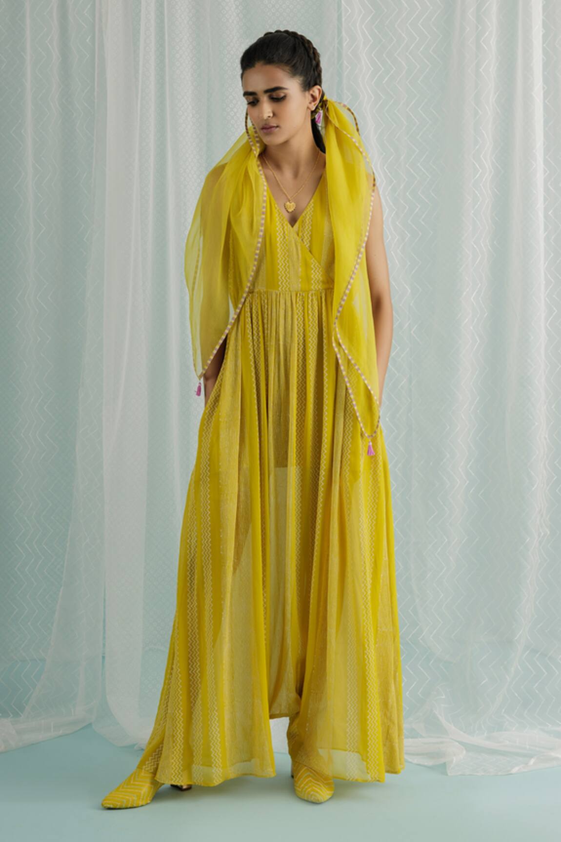 Surbhi Gupta Sophie Block Printed Jumpsuit With Stole