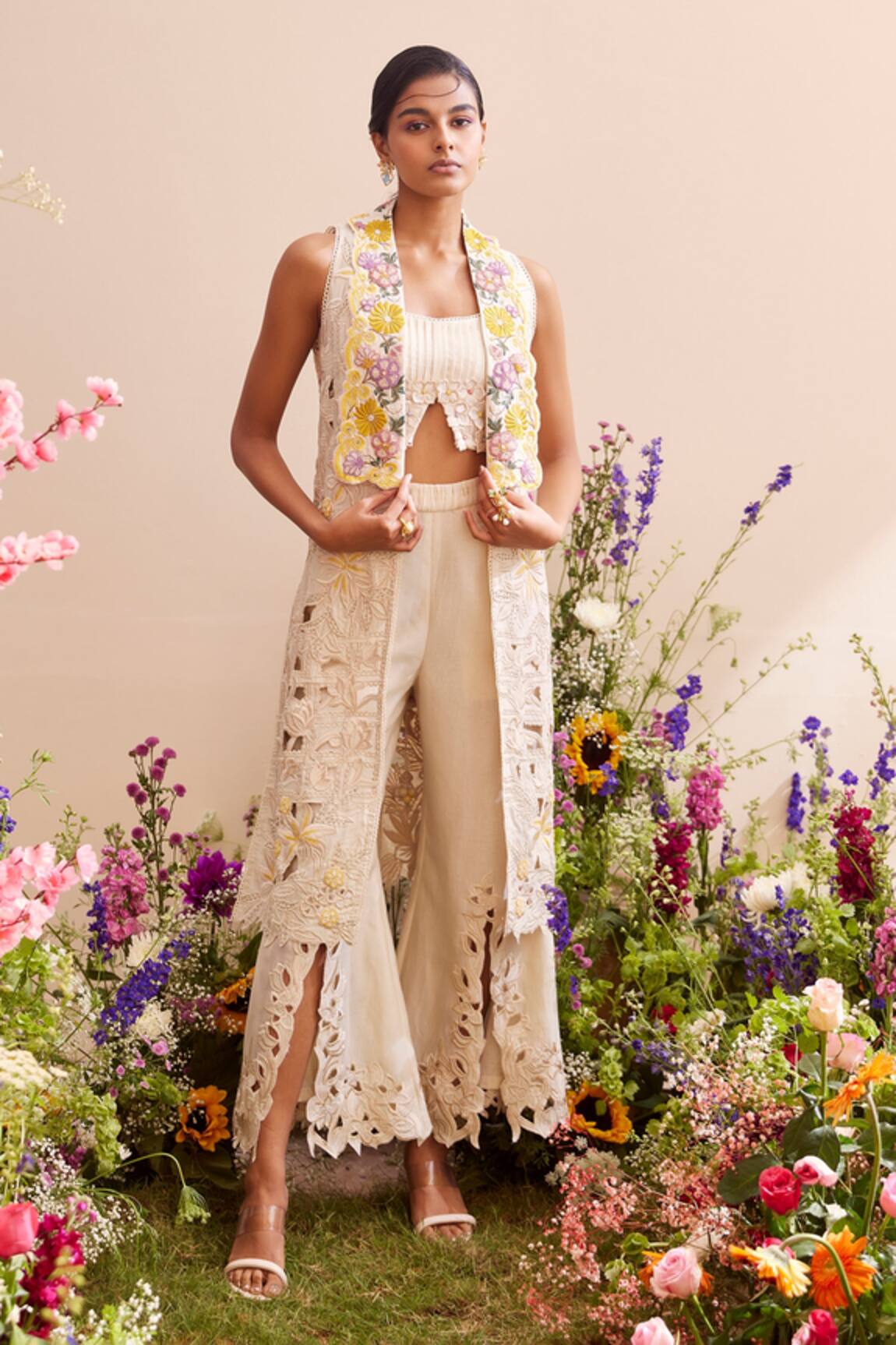 Chandrima Collar Embroidered Long Jacket 