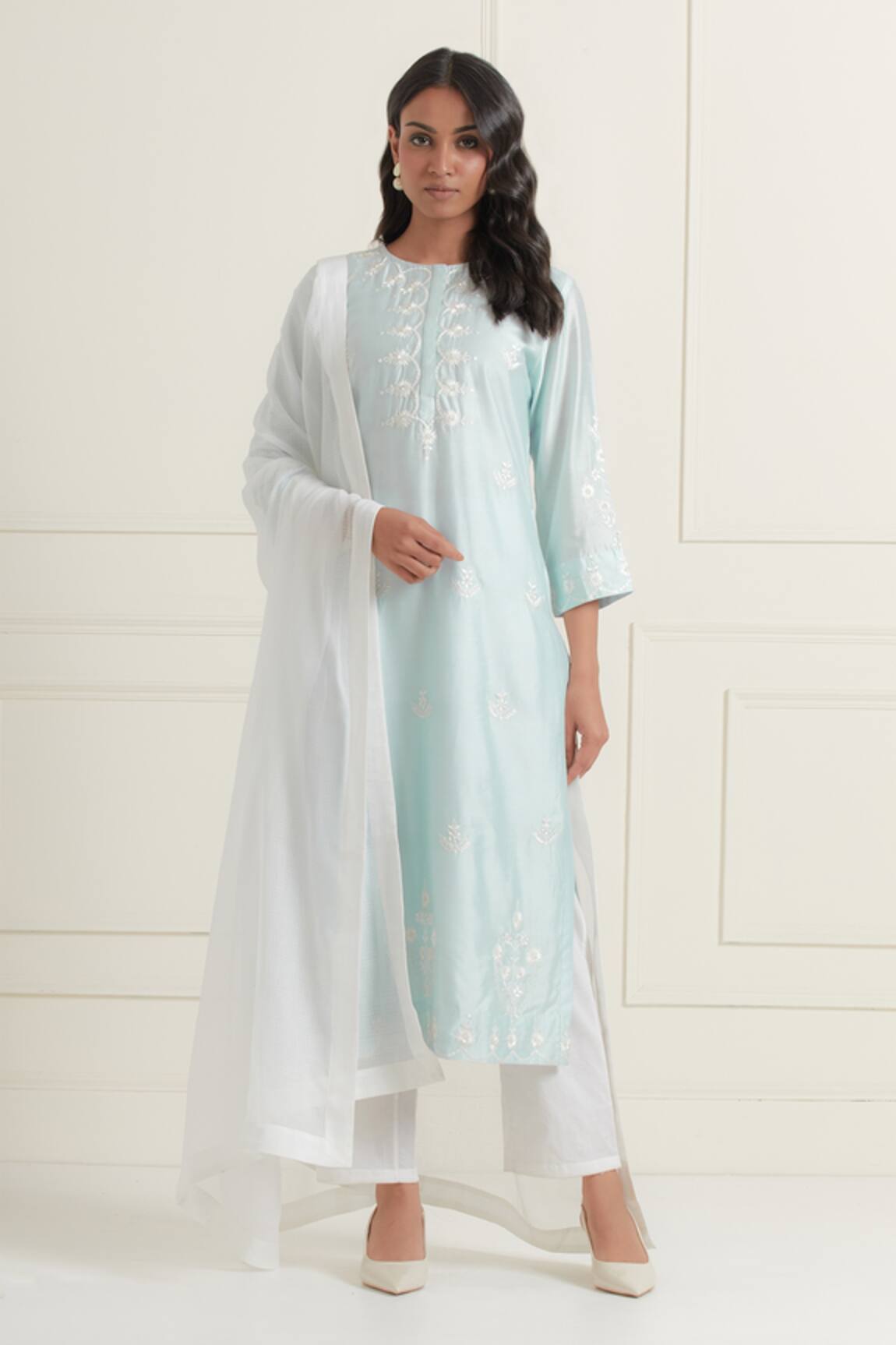 Ikshita Choudhary Embroidered Kurta Set With Kota Dupatta