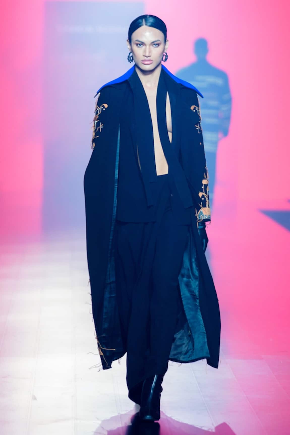 Shahin Mannan Tiny Houses Oversized Long Coat