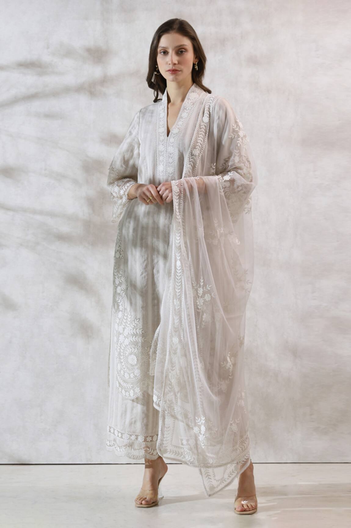 Ranna Gill Flower Vine Applique Kurta Wide Leg Pant Set