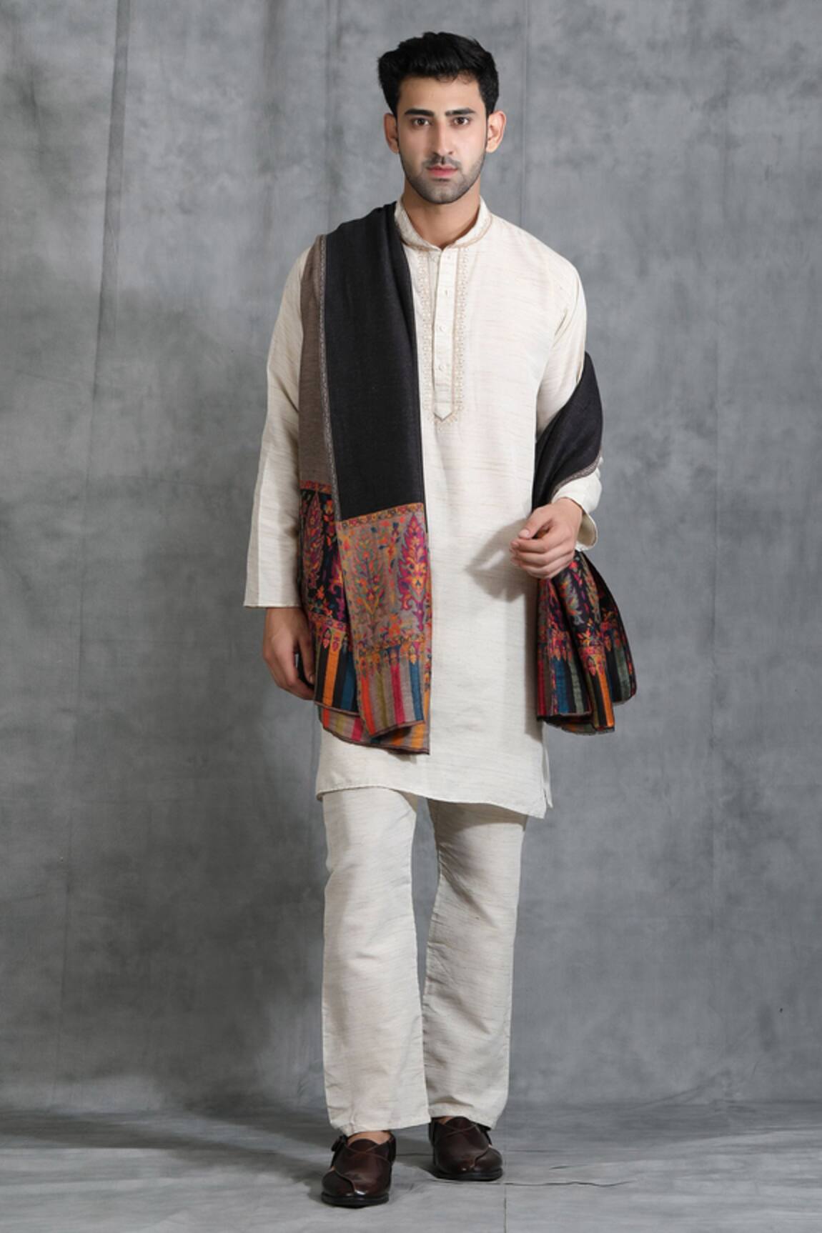 Dusala Handwoven Cashmere Reversible Palla Zari Fine Wool Stole 