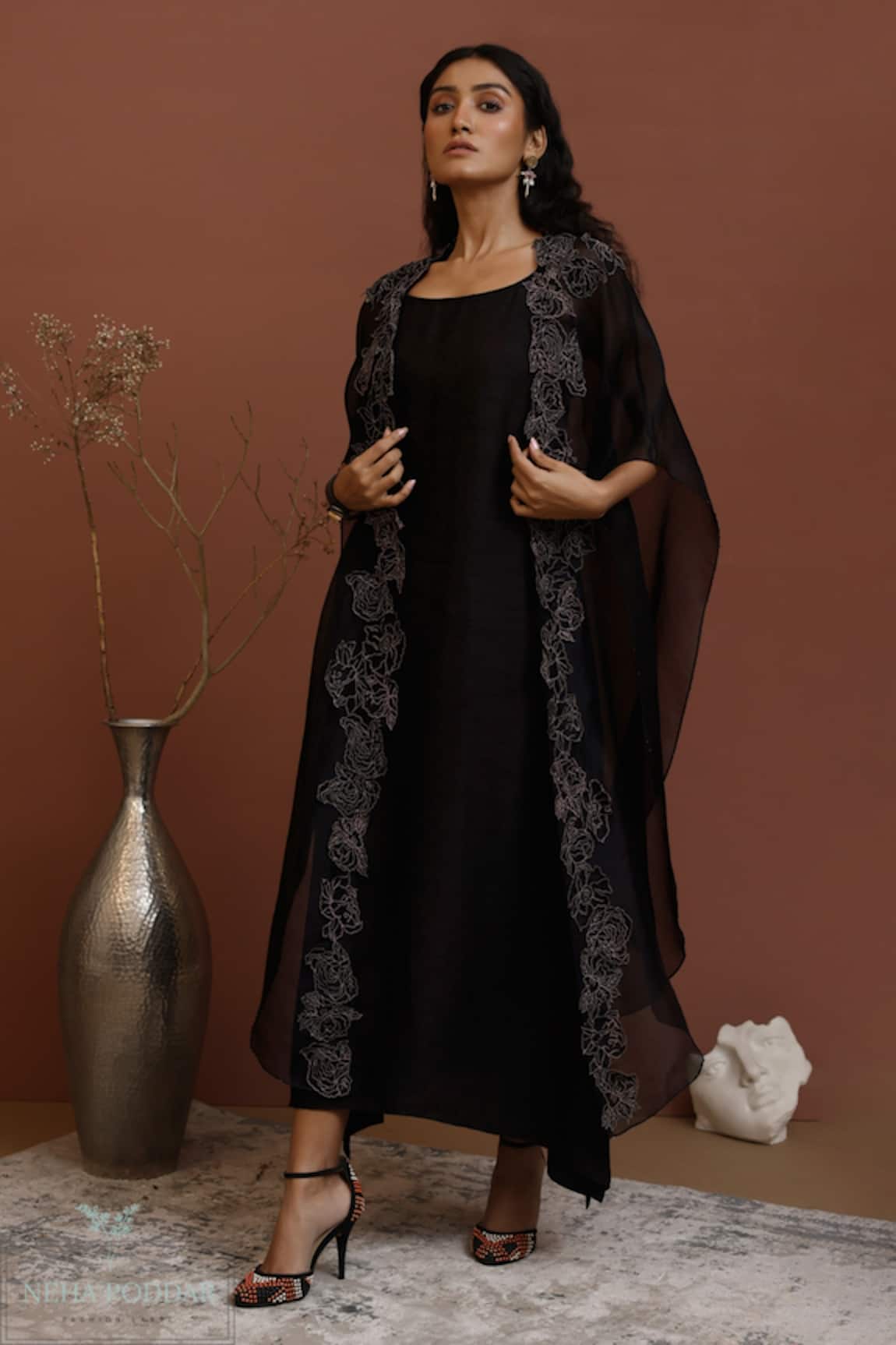 Neha Poddar Border Embroidered Cape With Dress