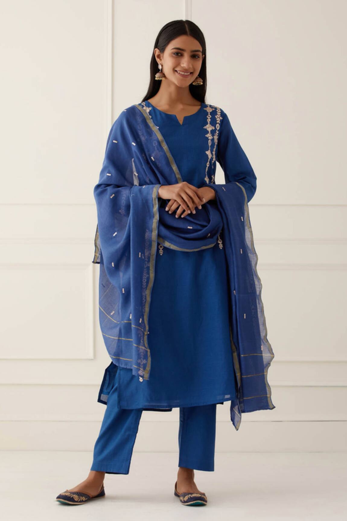 Kamaltaas Pittan Embroidered Kurta Set