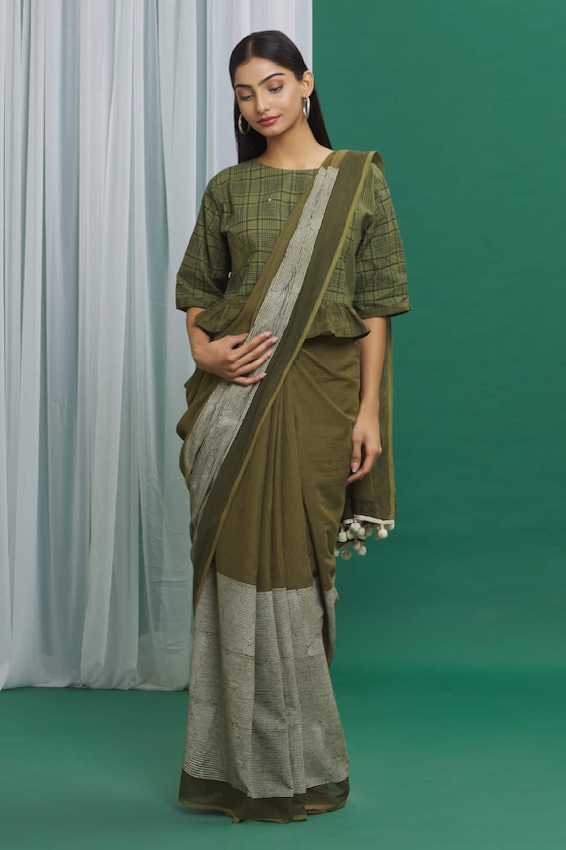 Banana Labs Hand Block Print Saree With Crop Top 