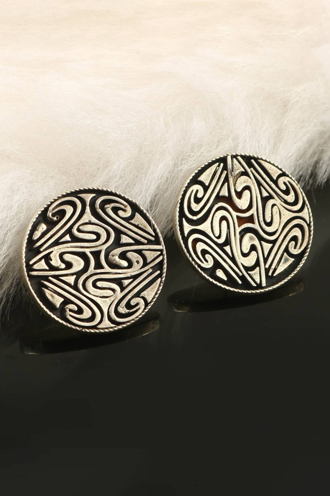 Palace of Silver Puzzle Round Ear Studs