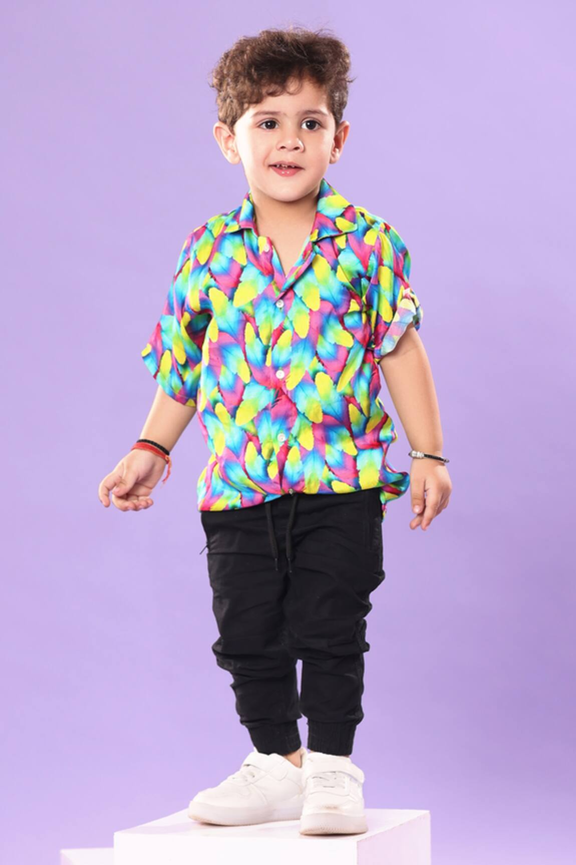 LittleCheer Feather Print Classic Shirt 