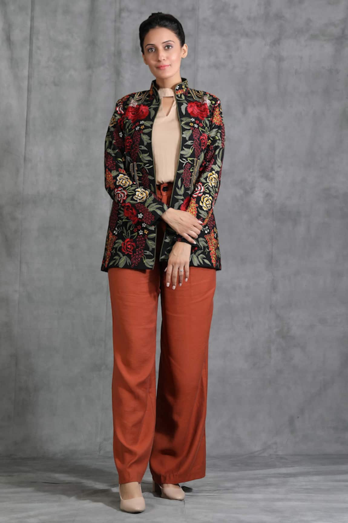 Dusala Pashmina Rose Pattern Jacket