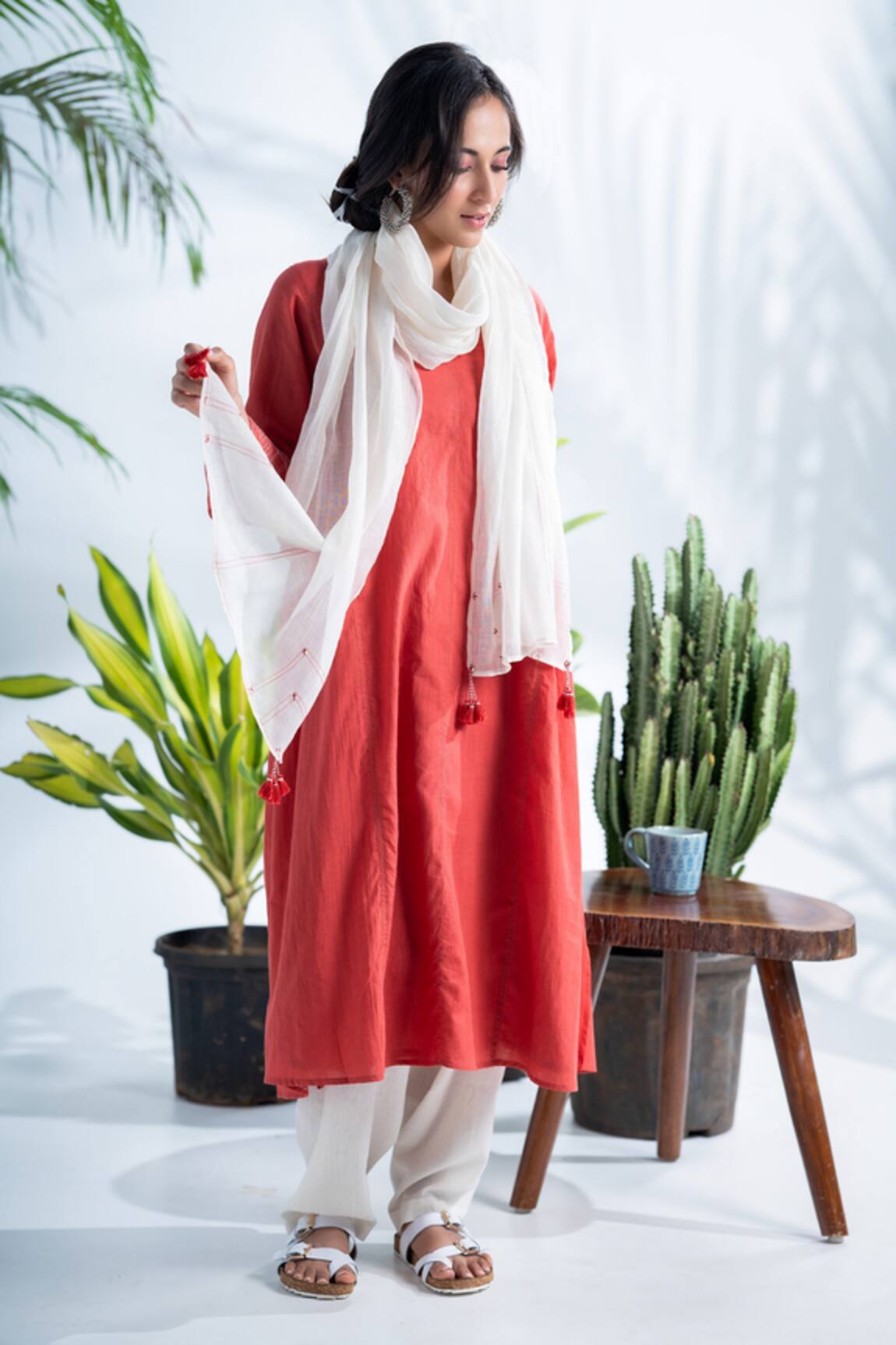 Pants And Pajamas Red Handwoven Cotton Kurta Set