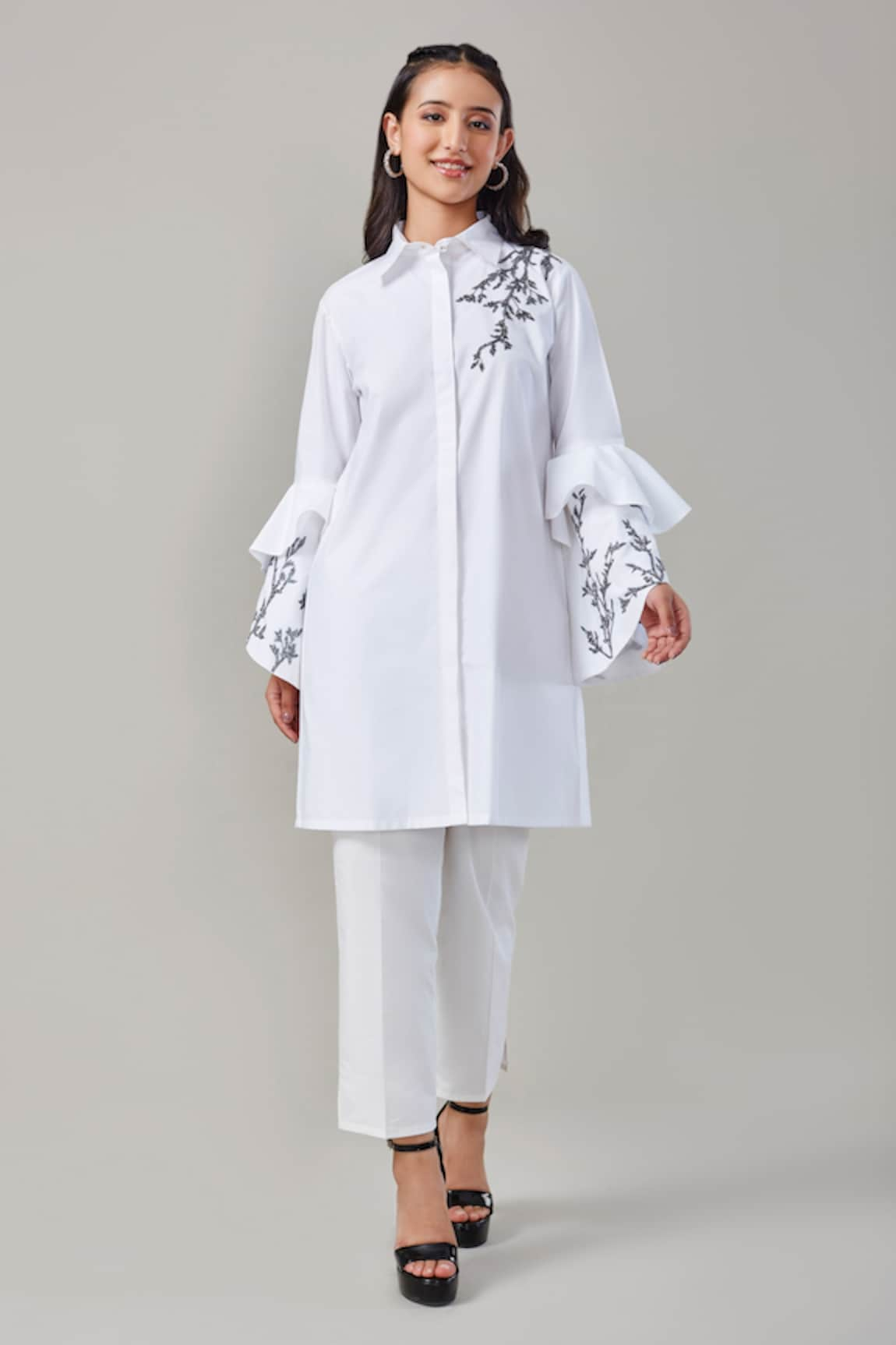 Ek Dhaaga Embellished Bell Sleeve Long Shirt