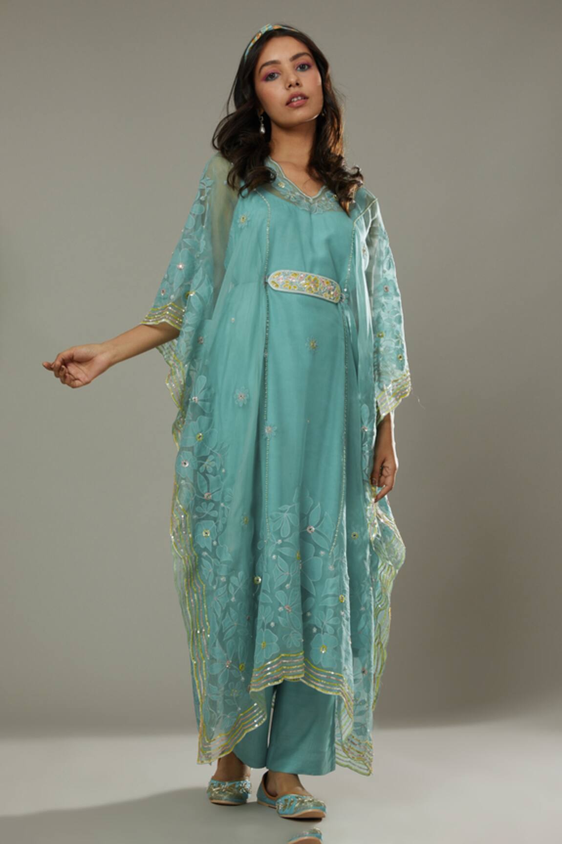 I AM Design Peppermint Candy Applique Kaftan & Pant Set 