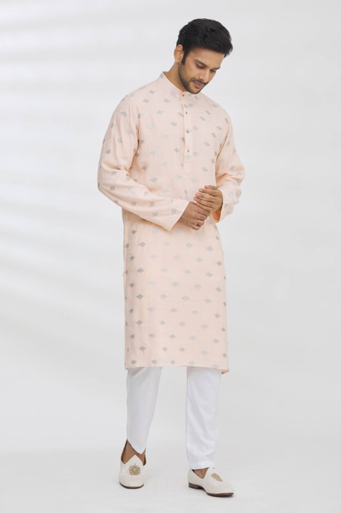 Aham-Vayam Cotton Kurta & Pant Set 