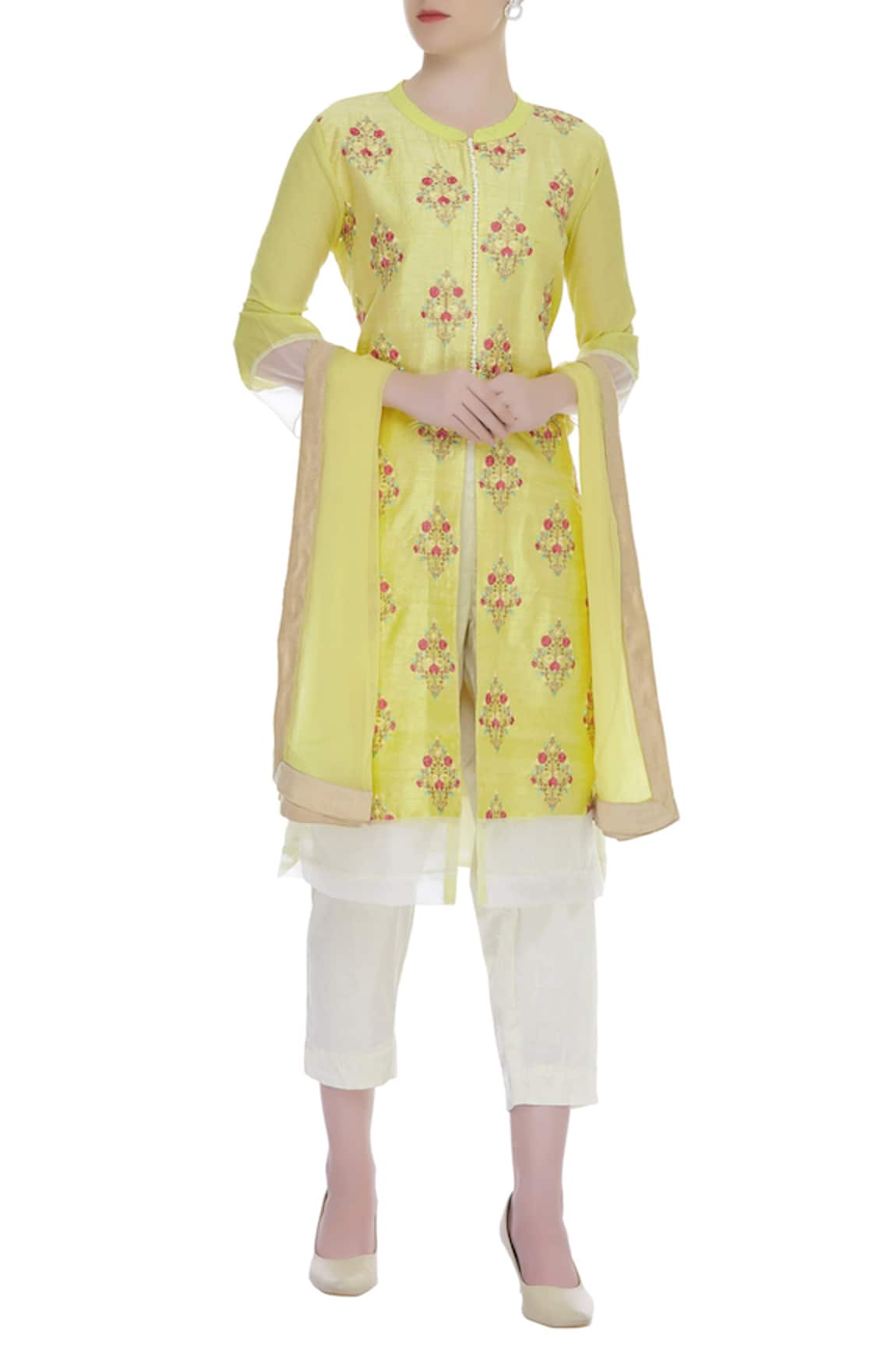 Manasi Sengupta Embroidered Kurta Set