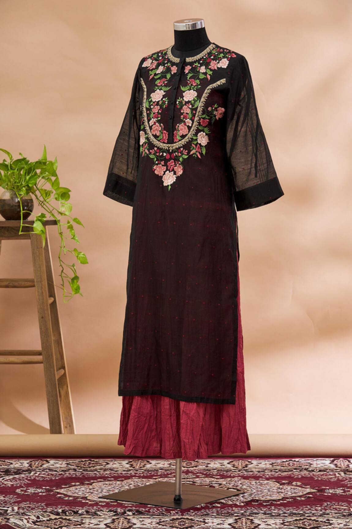 Prama By Pratima Pandey Embroidered Kurta with Inner