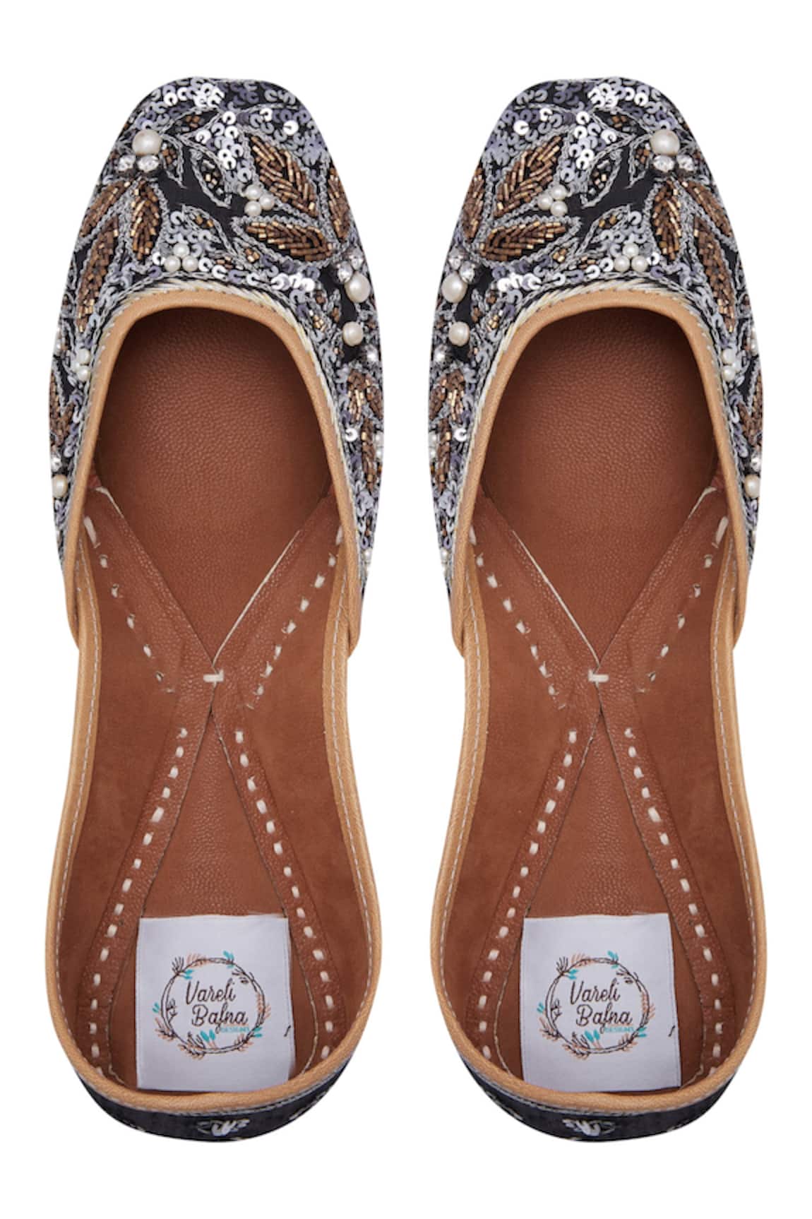 Vareli Bafna Wire, Cutdana & Sequin Embroidered Jutti