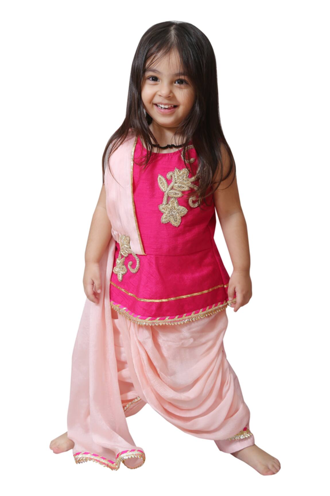 Kirti Agarwal - Pret N Couture Hand embroidered kurta set 