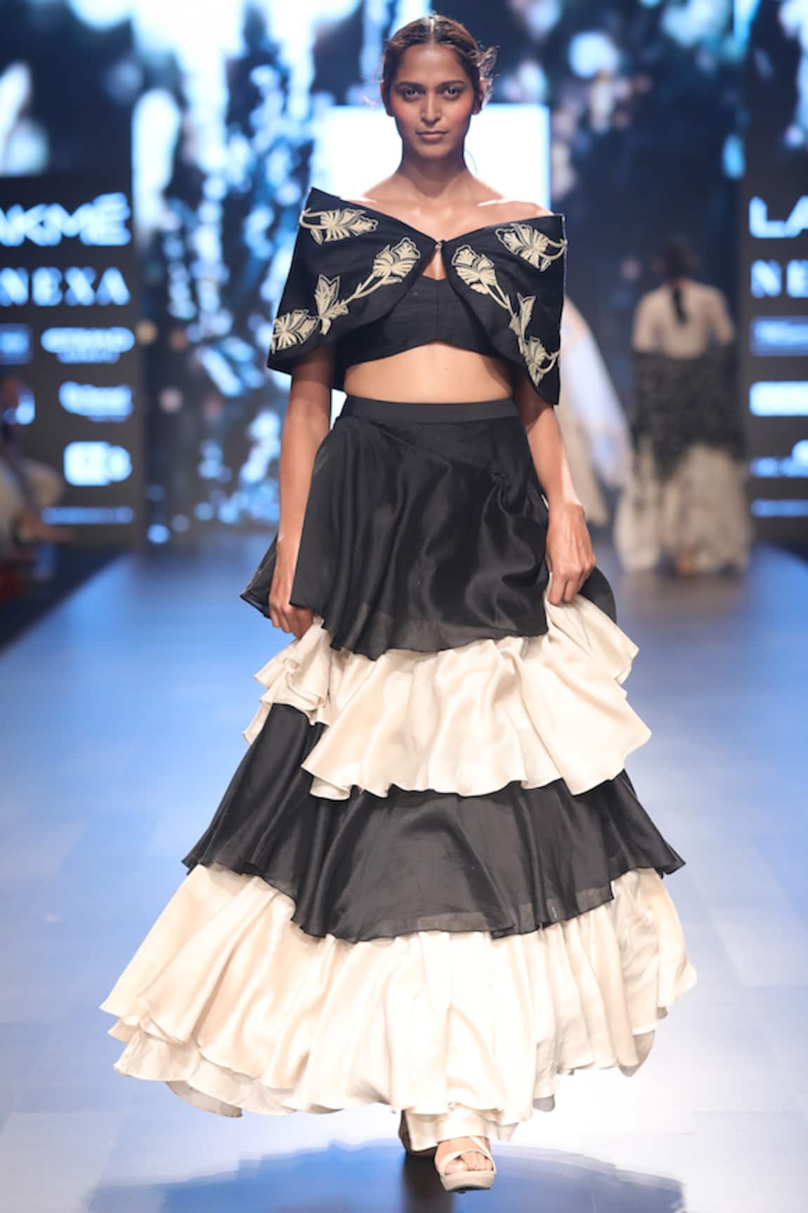 Jayanti Reddy Chanderi Skirt Set 