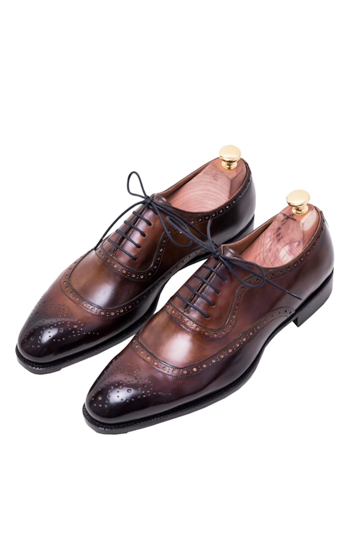 Toramally - Men Shaded Brogue Shoes