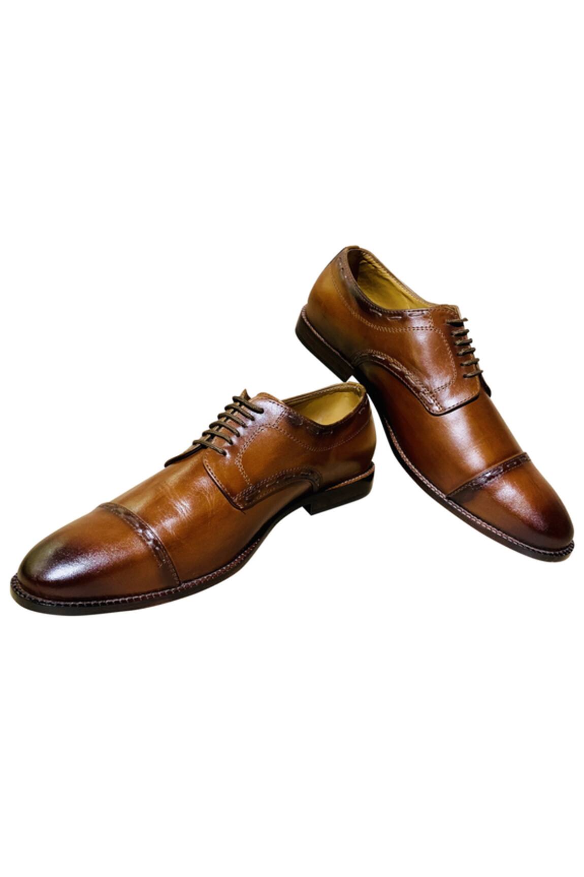 Artimen Lace up oxfords 