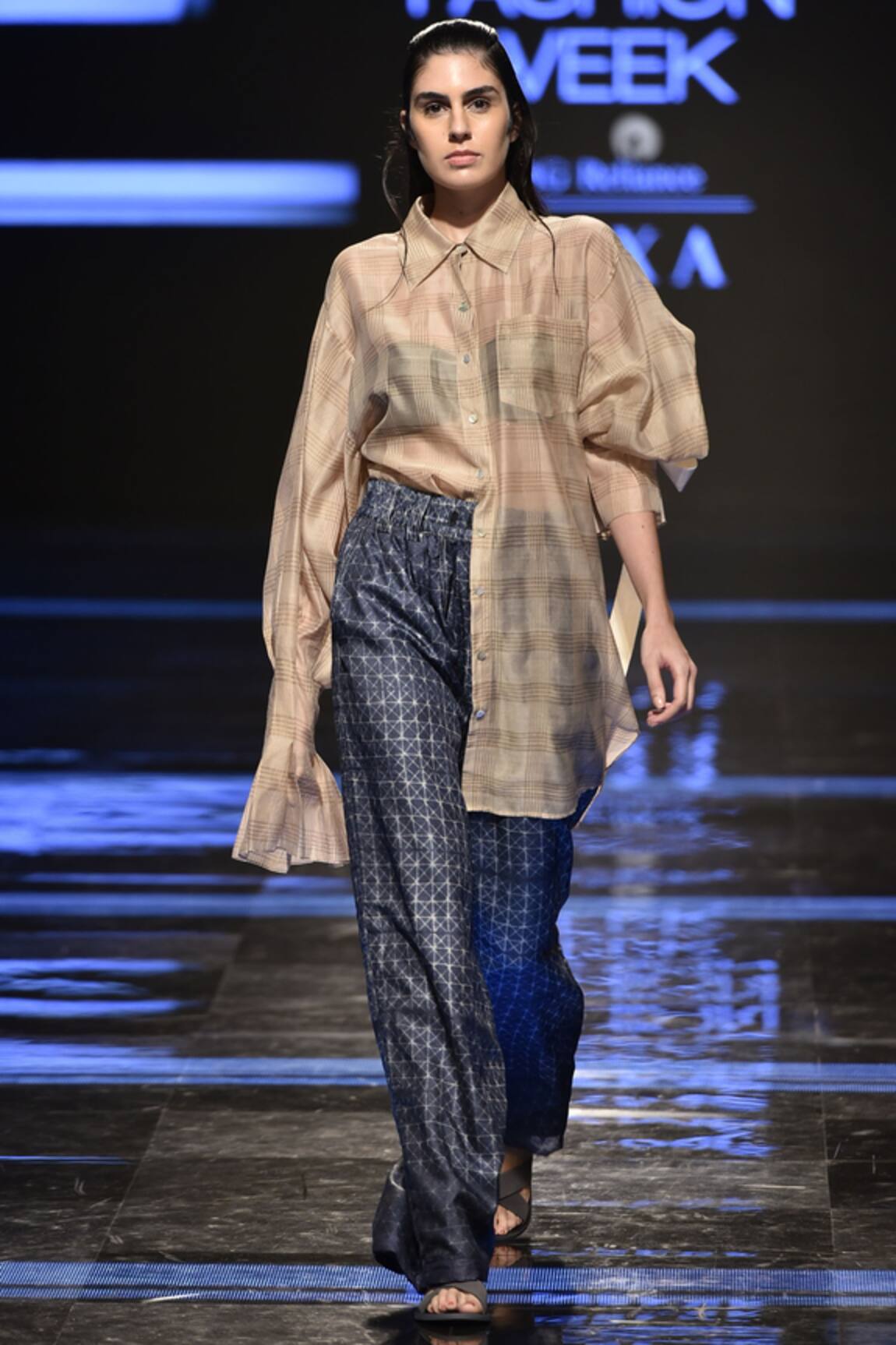 Urvashi Kaur Shibori Geometric Pattern Pants 