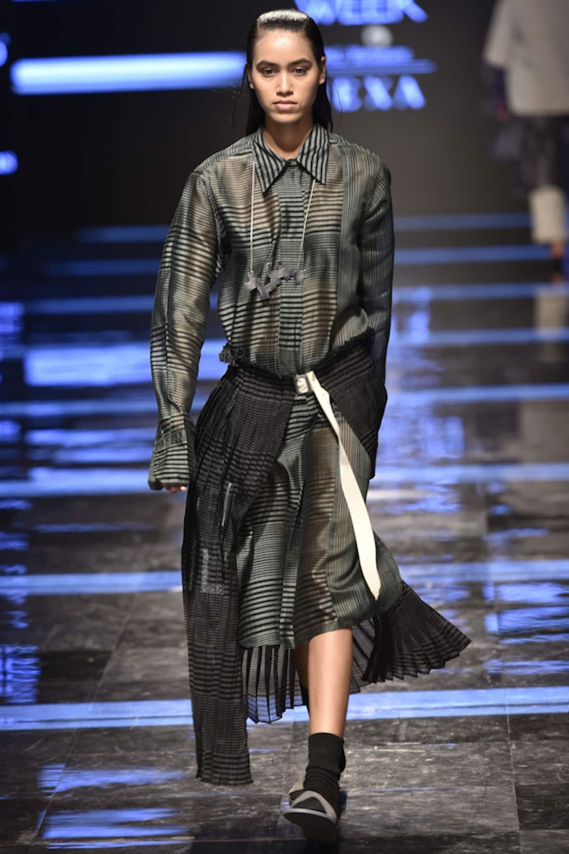 Urvashi Kaur Striped Shirt Collar Long Tunic 