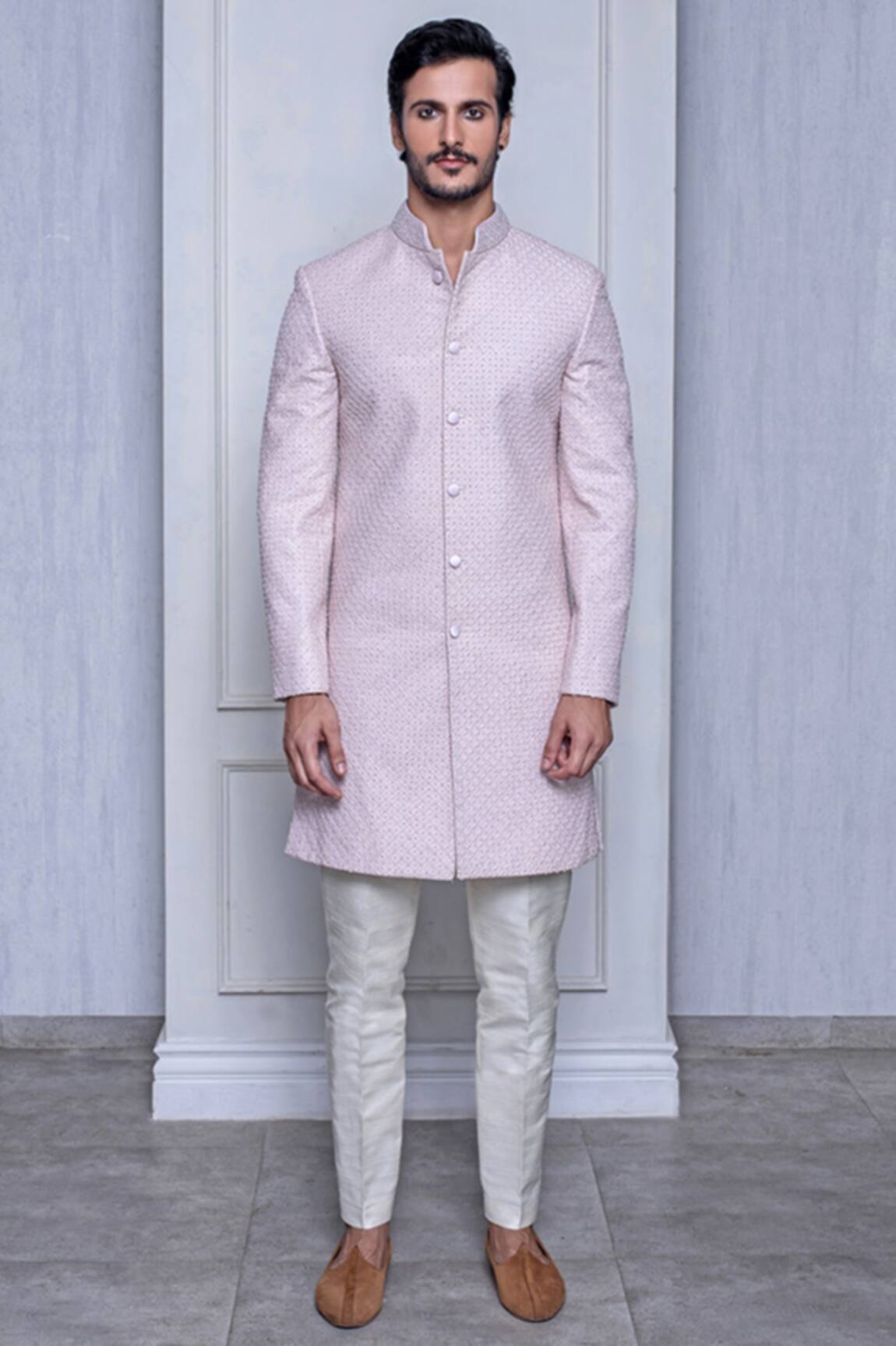 Arjuun Kilachand Embroidered Sherwani