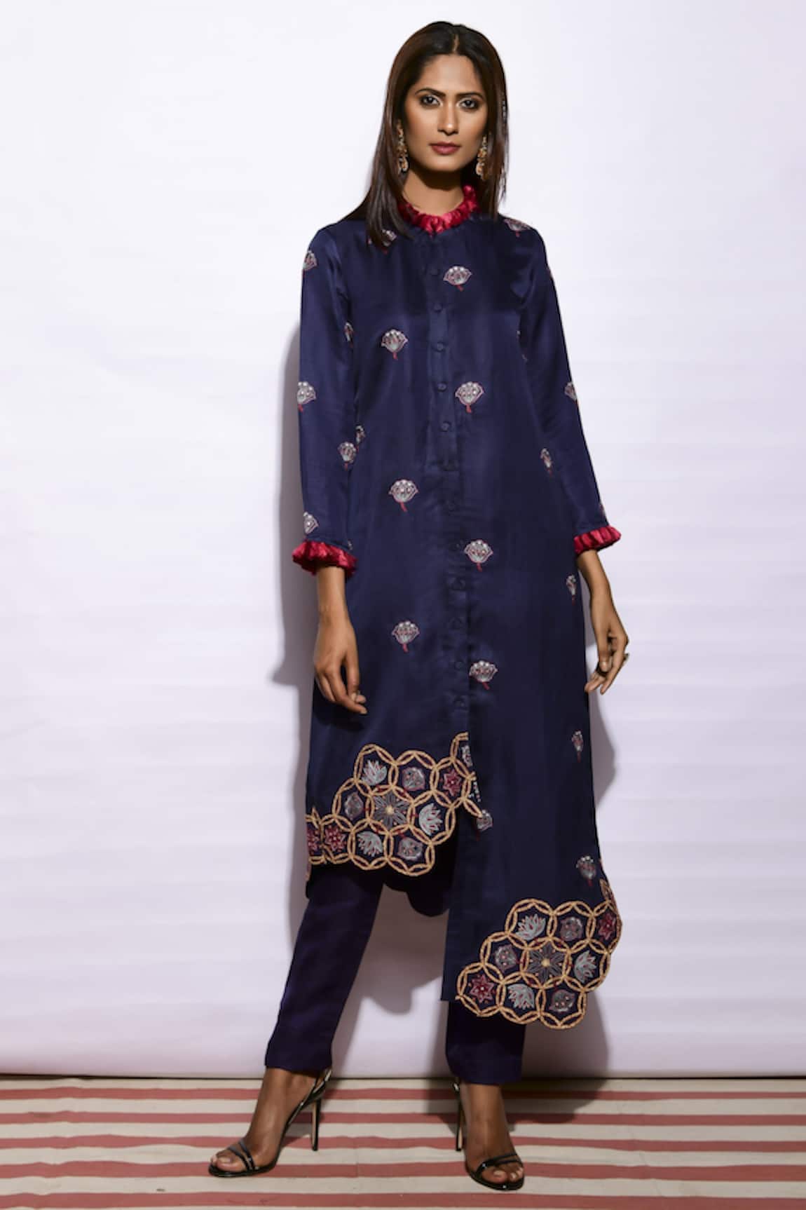Swati Vijaivargie Embroidered Asymmetric Kurta Set